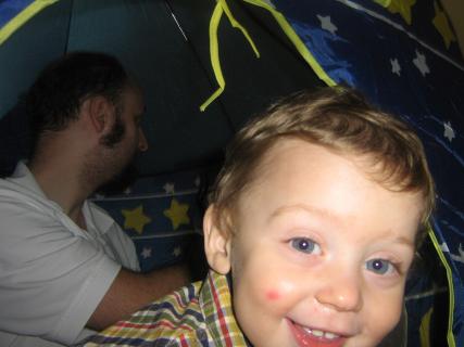 Daddy playing with Thanasi in his castle